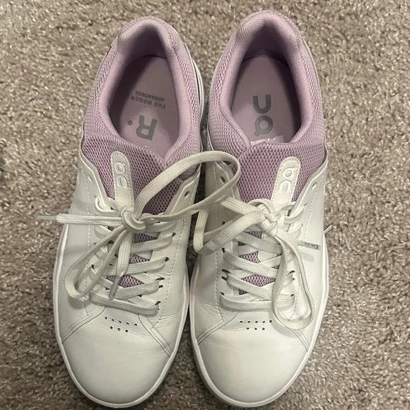 On Rodger Sneakers - Picture 5 of 6